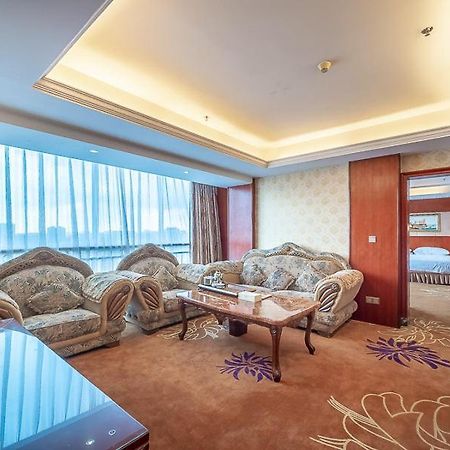 Vienna Hotel Foshan Chancheng Zumiao Branch Kültér fotó