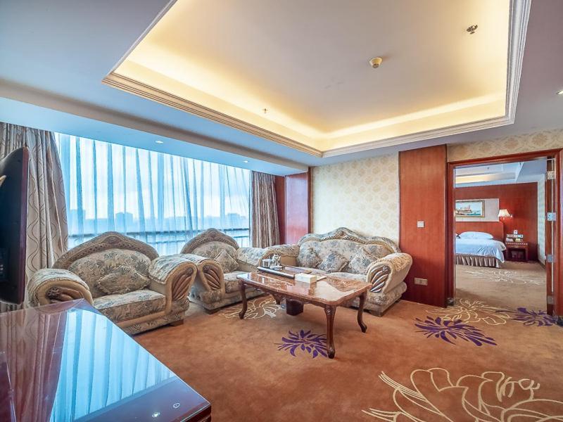 Vienna Hotel Foshan Chancheng Zumiao Branch Kültér fotó